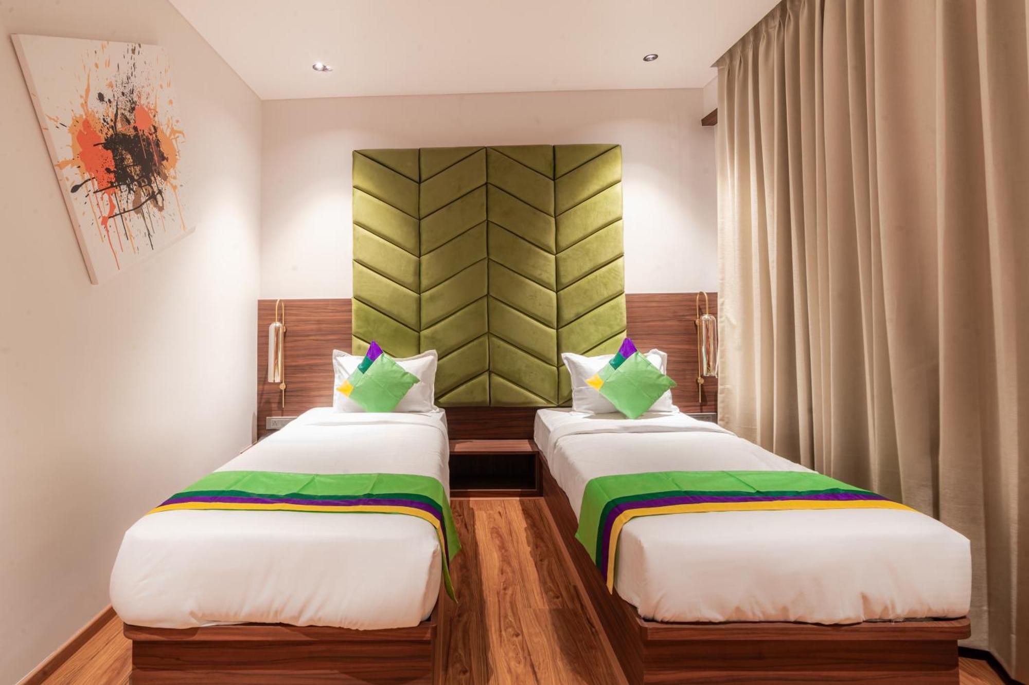 Treebo Premium Heritage Grand -Majiwada Thane Luaran gambar