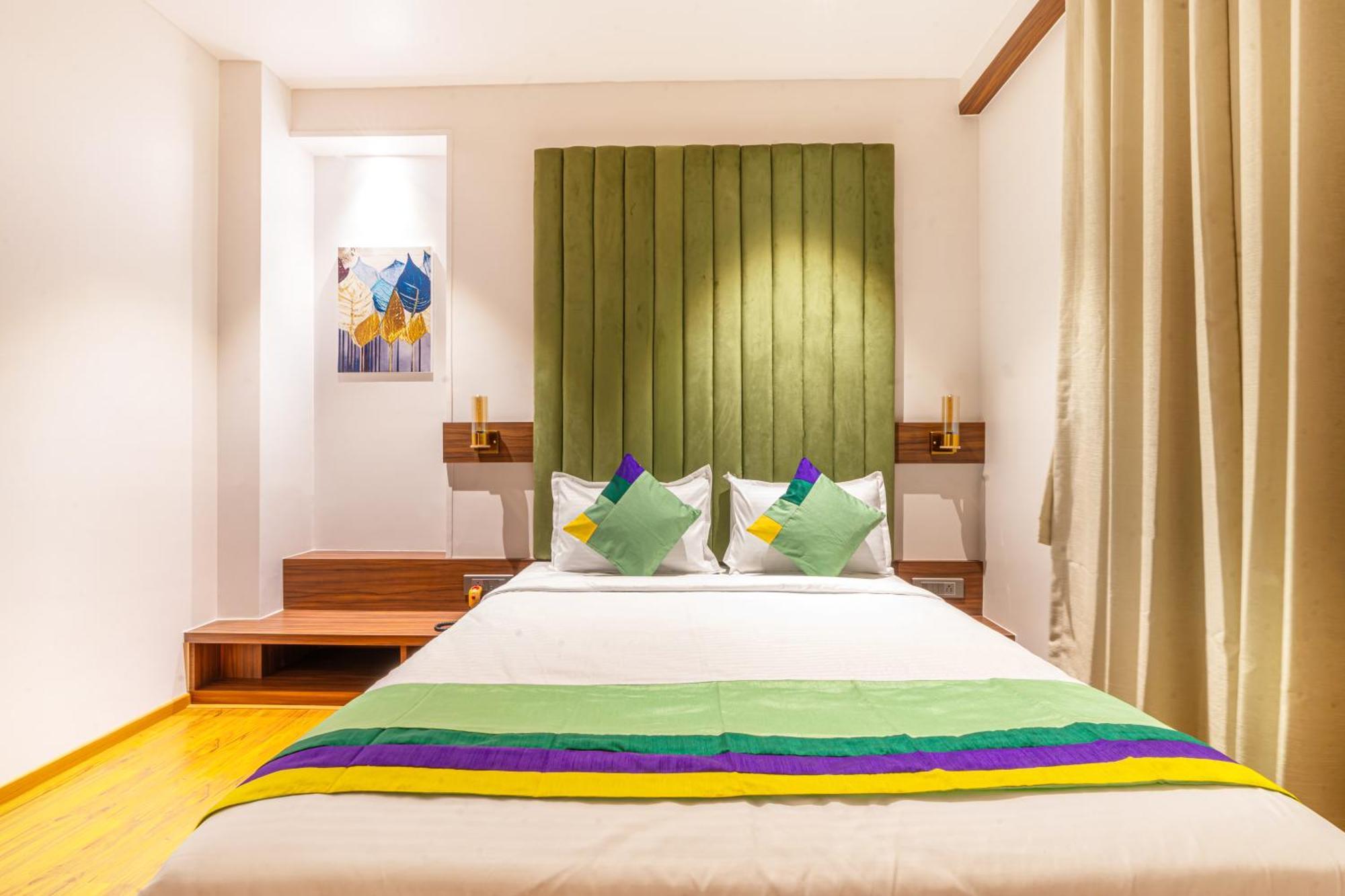 Treebo Premium Heritage Grand -Majiwada Thane Luaran gambar