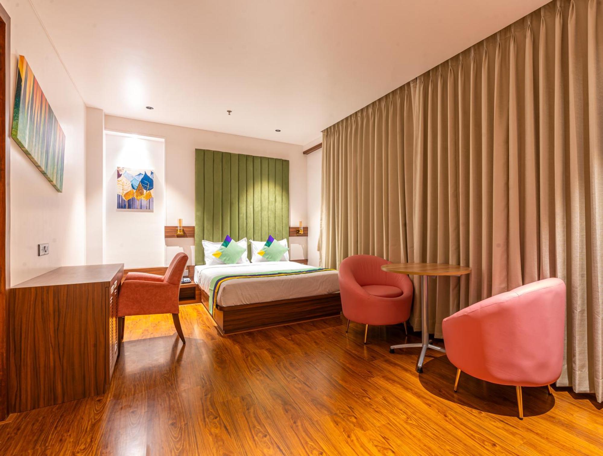 Treebo Premium Heritage Grand -Majiwada Thane Luaran gambar
