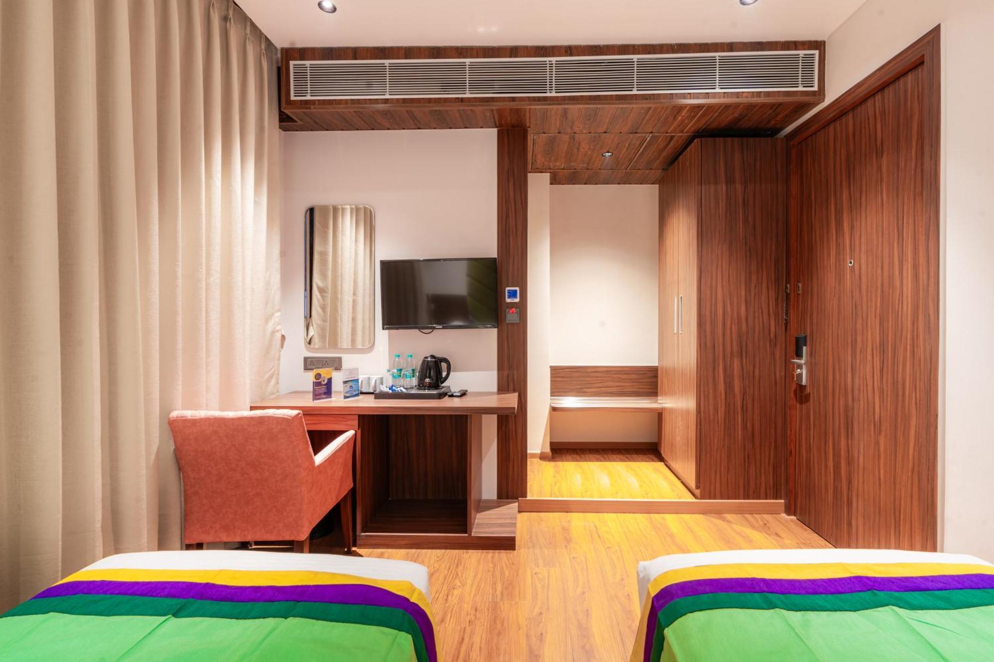Treebo Premium Heritage Grand -Majiwada Thane Luaran gambar